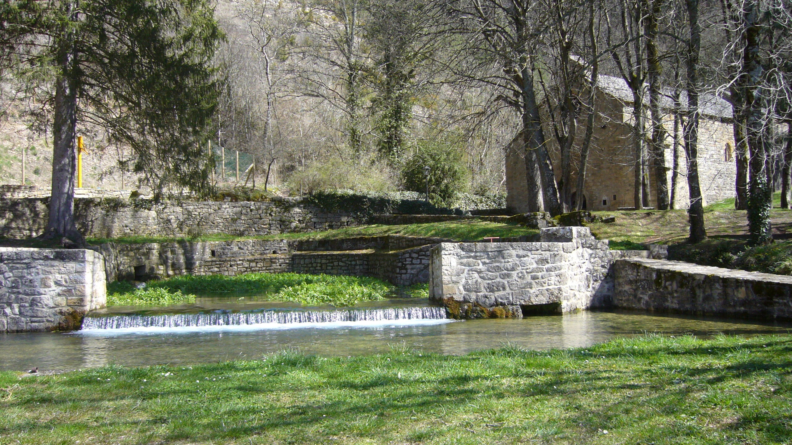 Povijesna jezgra mjesta La Canourgue u Francuskoj