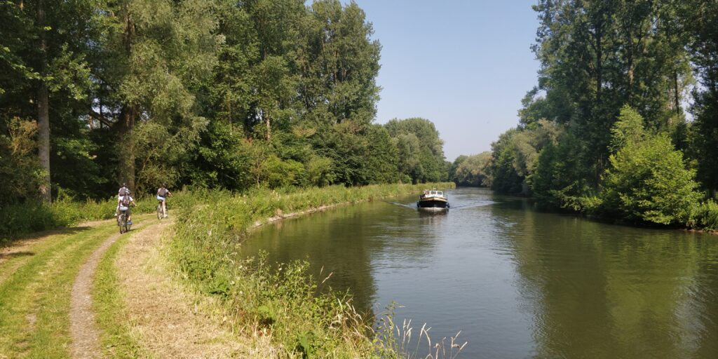 Biciklistička ruta uz rijeku Sommu u Francuskoj